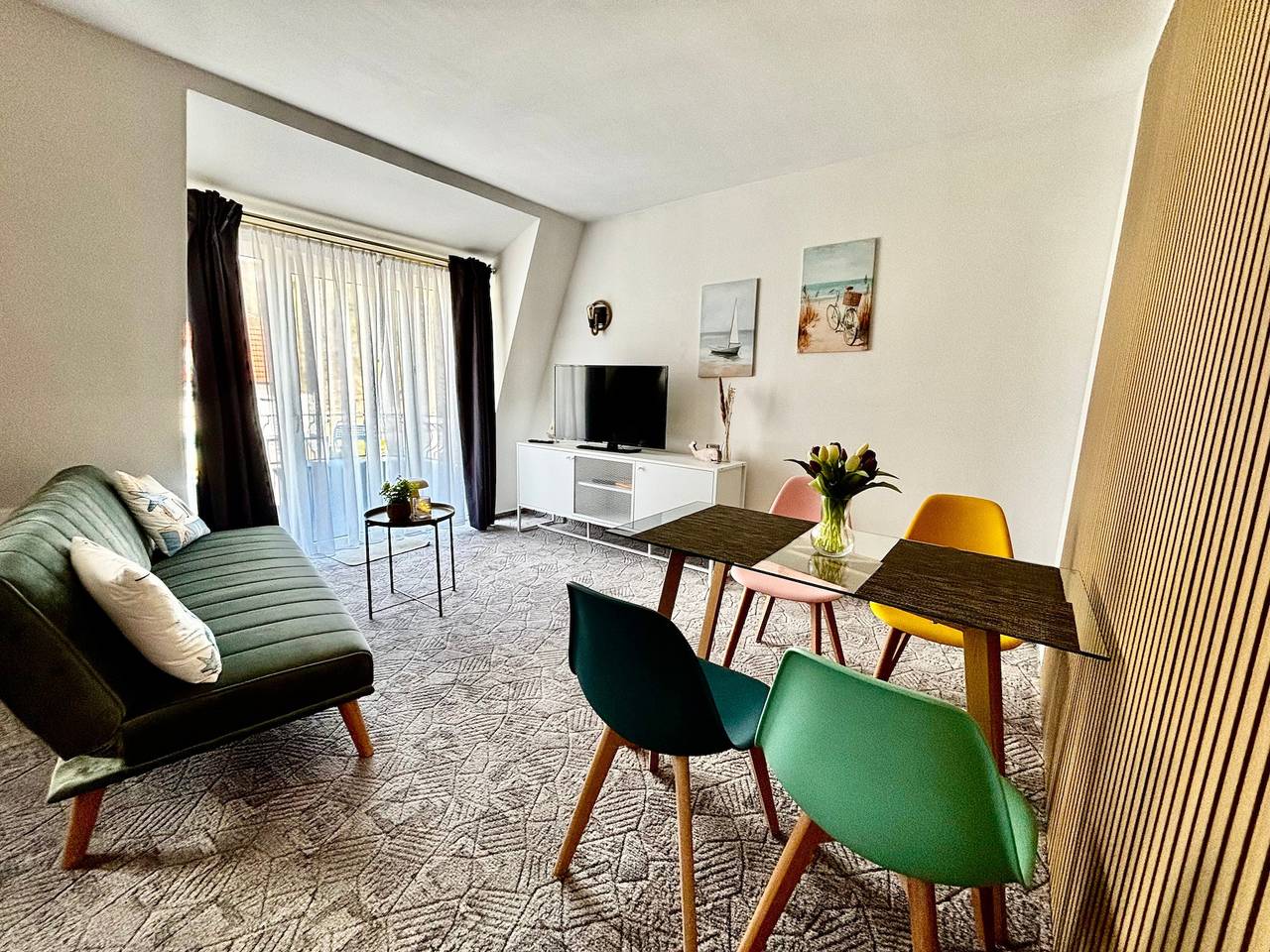 Ganze Ferienwohnung, Ostsee Ferienwohnung für 5 Personen - fußläufig zum Strand "Kajüte 9" mit Balkon Apartmenthaus-Usedom Familie Stopp in Kölpinsee, Loddin