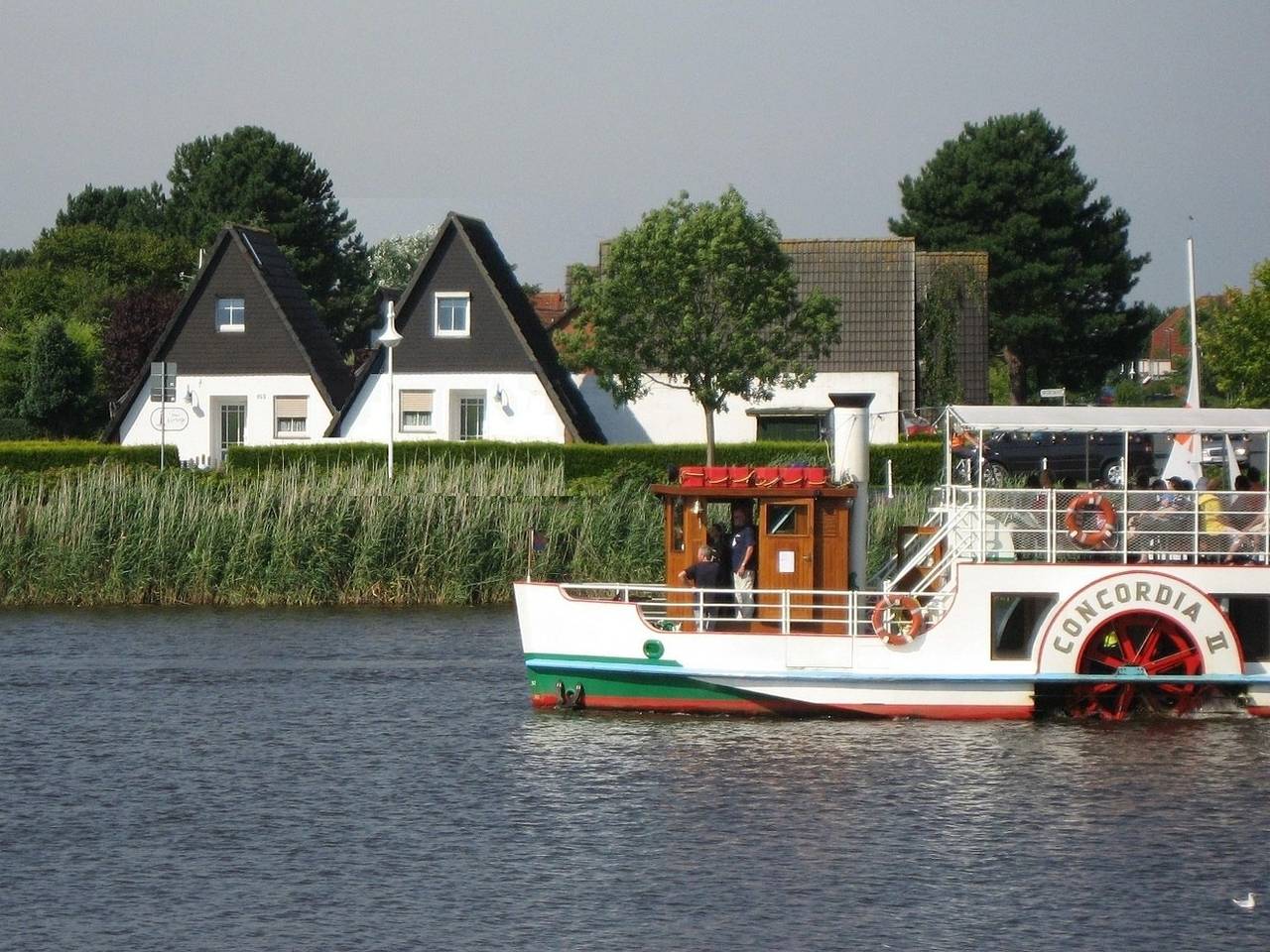 Grietje Ii (blaues Haus rechts) in Carolinensiel-Harlesiel, Wittmund