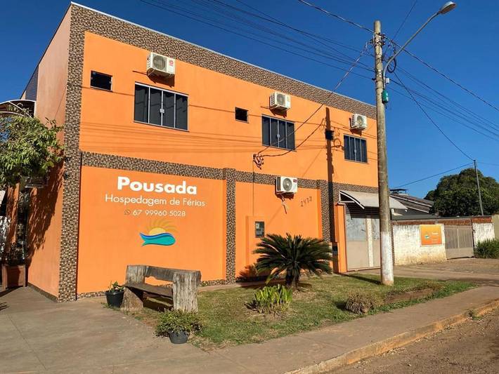 Casas e apartamentos de temporada para 3 pessoas, com jardim e terraço no Mato Grosso do Sul