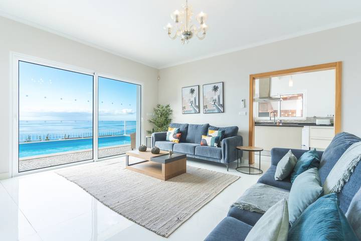 Location de vacances pour 6 personnes, avec piscine ainsi que terrasse et vue sur l’océan à Ponta do Sol - 2