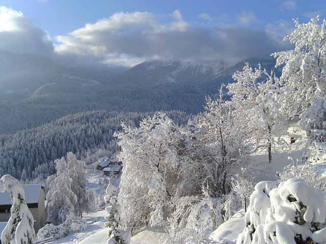 Bed & Breakfast "La Val" Trin - Doppelzimmer mit Etagendusche/Wc in Trin Dorf, Trin