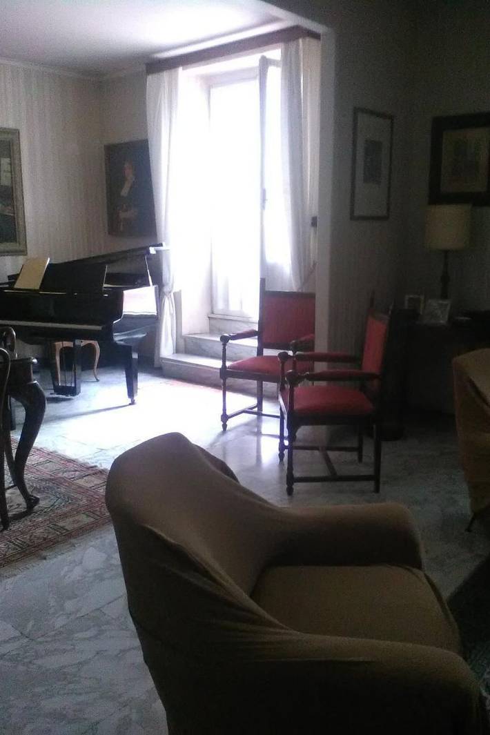 Ganze Wohnung, Nahe Rom mit Terrasse und einem Flügel in Velletri, Parco Regionale dei Castelli Romani