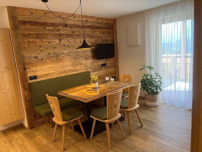 Hütte für 2 Personen, mit Balkon und Pool sowie Sauna und Garten am Kronplatz - 3