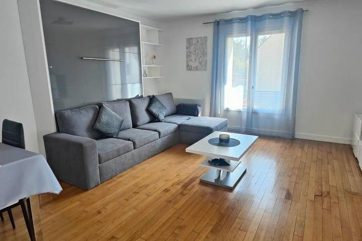 Gîte pour 2 personnes, avec jardin, animaux acceptés dans Bombon