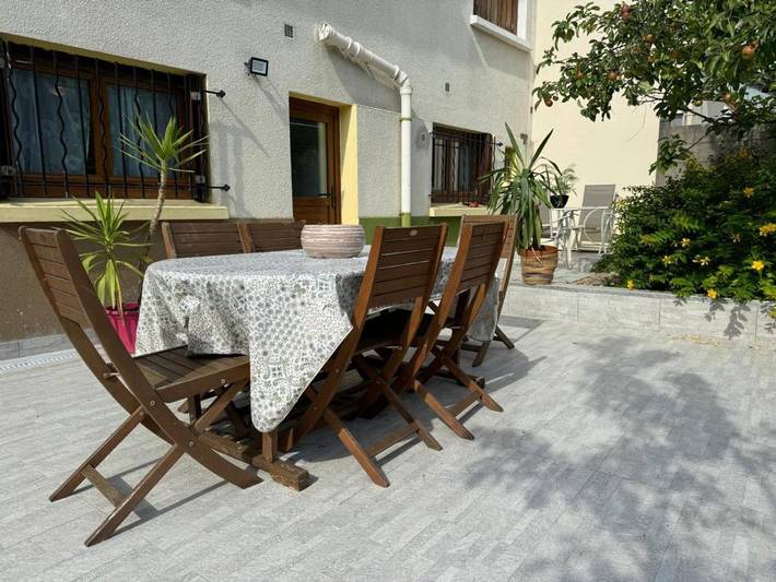 Gîte pour 4 personnes, avec terrasse et jardin à Chelles - 4