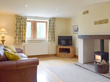 Log Cabin for 7 People in Forest of Bowland, Photo 2