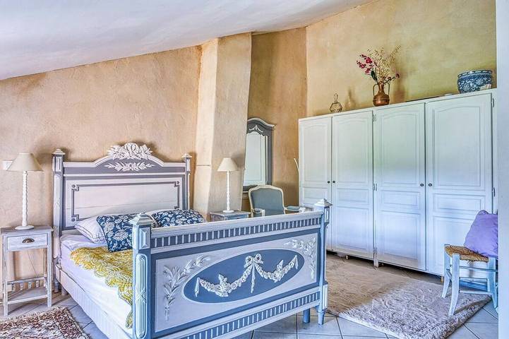 Location de vacances pour 6 personnes, avec terrasse à Ongles - 4