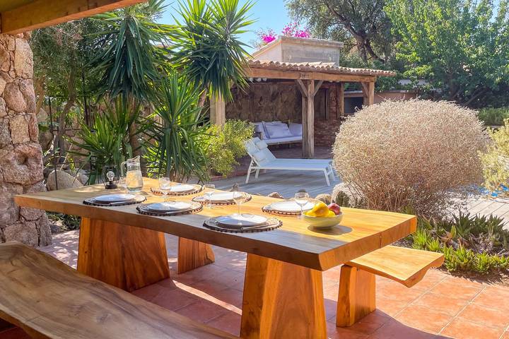 Maison de vacances pour 6 personnes, avec terrasse ainsi que jardin et piscine dans Sainte-Lucie de Porto-Vecchio
