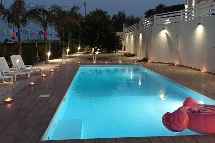 Villa per 8 persone, con idromassaggio e giardino, con animali domestici - 1