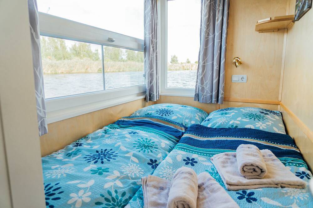 Ganze Wohnung, Hausboot - fest vertäut in Anklam 1 in Anklam, Vorpommern