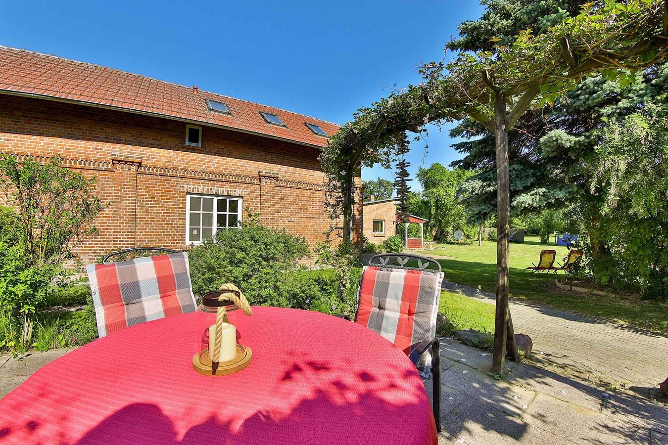 Ferienhaus mit Garten im Biosphärenreservat  in Putbus, Bergen auf Rügen und Umgebung