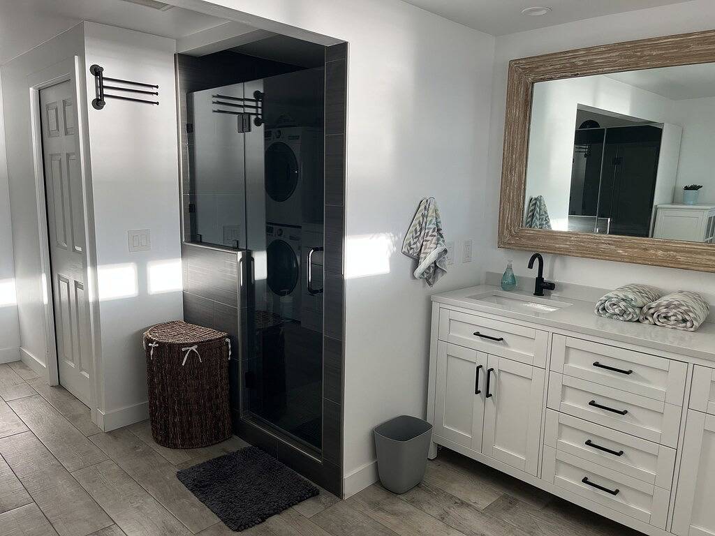 Oceanfront Cayucos Cottage on the sand in Cayucos, San Luis Obispo County