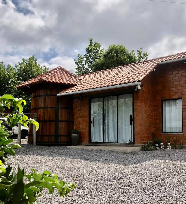 Casas e apartamentos de temporada para 3 pessoas, com jardim e jacuzzi em Bento Gonçalves