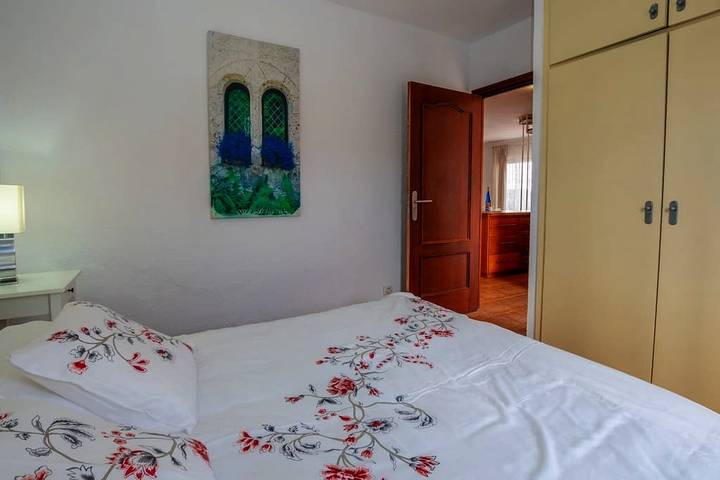 Casa rural para 5 personas, con Jacuzzi además de Terraza y Jardín en Adeje - 4