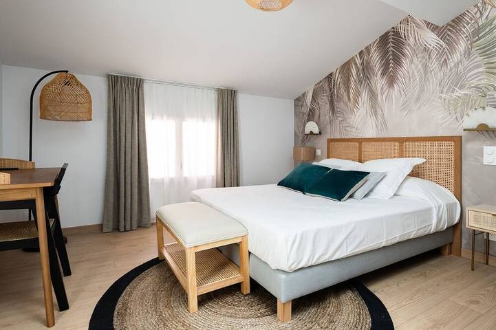 Appart’hôtel pour 2 personnes, avec piscine