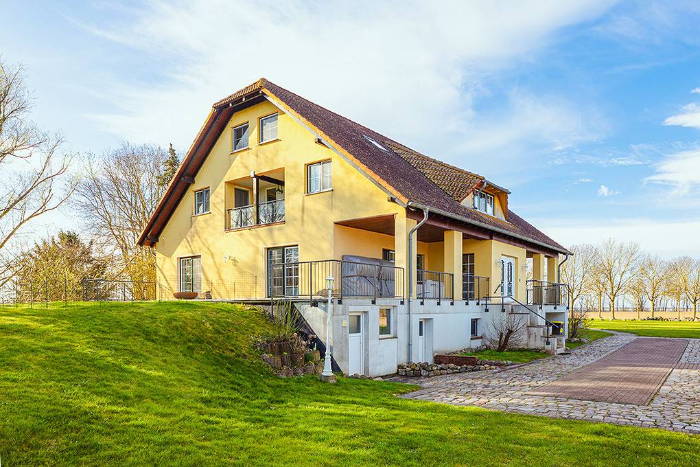Ganze Ferienwohnung, Fewo Trine mit eigener Badestelle in Usedom Stadt, Usedom