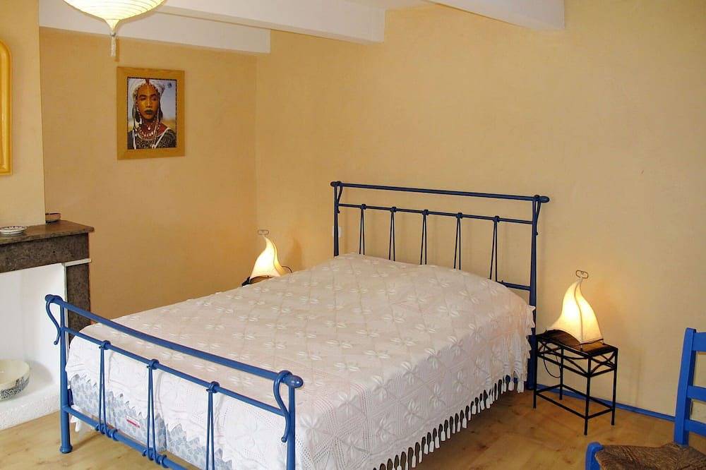 Maravillosa casa de vacaciones privada con Wifi, Tv, terraza, vista panorámica, aparcamiento in Saint-Montan, Privas