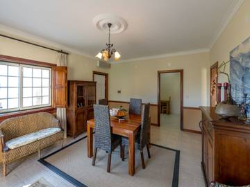 Gîte pour 3 personnes, avec piscine ainsi que jardin et terrasse, animaux acceptés à Vila Flor