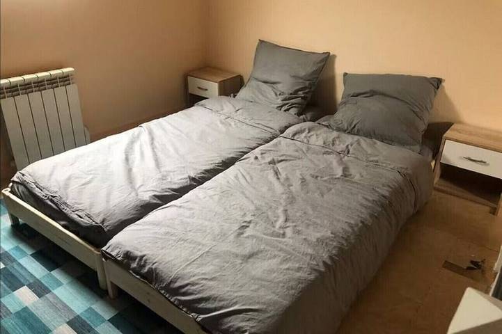 Gîte pour 9 personnes, avec jardin et terrasse dans Saint-Georges-sur-Arnon