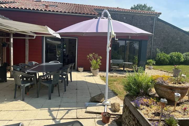 Maison de vacances pour 14 personnes, avec jardin, animaux acceptés à Pouzauges