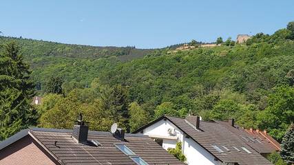 Ferienwohnung für 2 Personen, mit Balkon in Neustadt an der Weinstraße