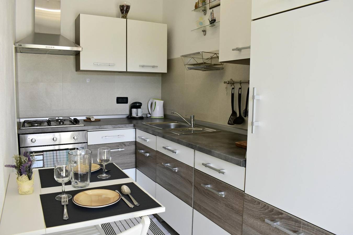 Cały apartament, Charming vacation home with garden in Umag, Umag i okolice