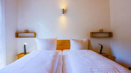 Ferienhaus für 4 Personen, mit Garten in Silz