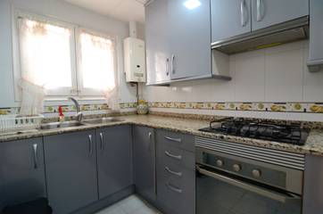 Maison De Vacances pour 4 Personnes dans L'Escala, Costa Brava, Photo 3