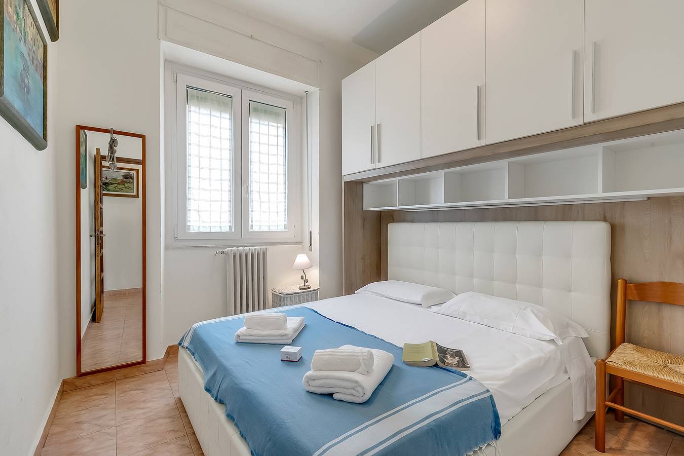 Entire apartment, Seaside Binario Blu 500 M Dal Mare in Alassio, Riviera di Ponente