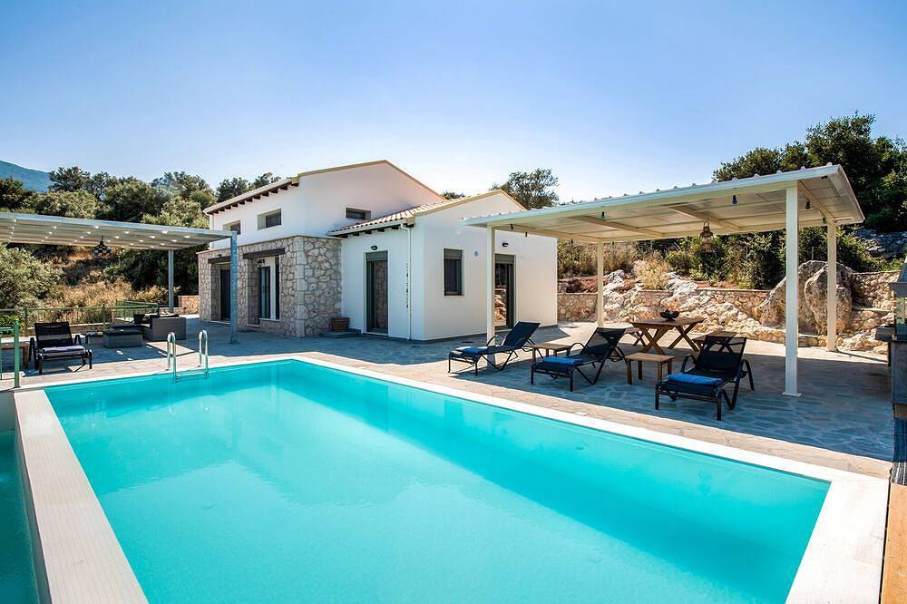Villa pour 8 Personnes dans Nikiana, Alexandros