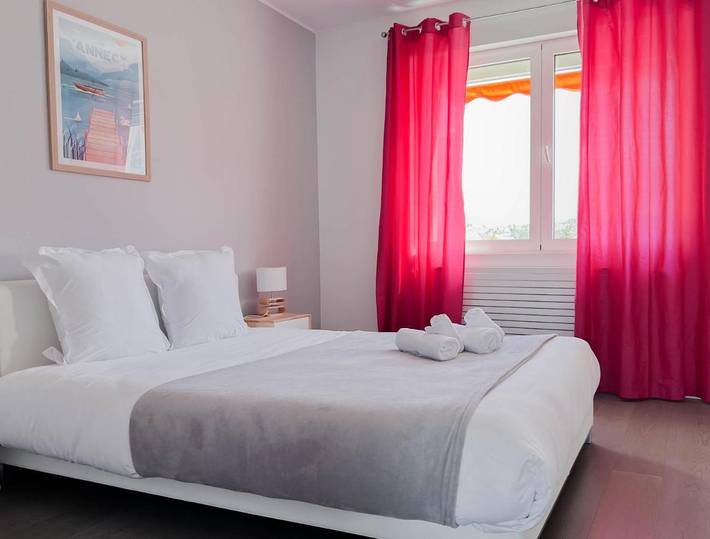 Appartement de vacances pour 4 personnes, avec vue sur le lac et balcon