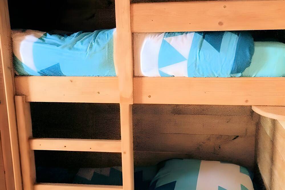 La roulotte di Heidi: soggiorno originale tra le montagne delle Bauges in La Thuile (Francia), Chambéry e dintorni