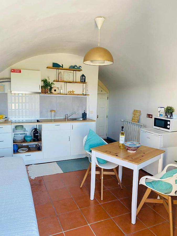 Gîte pour 4 personnes, avec Balcon et Terrasse ainsi que Piscine et Vue dans Cortegaça