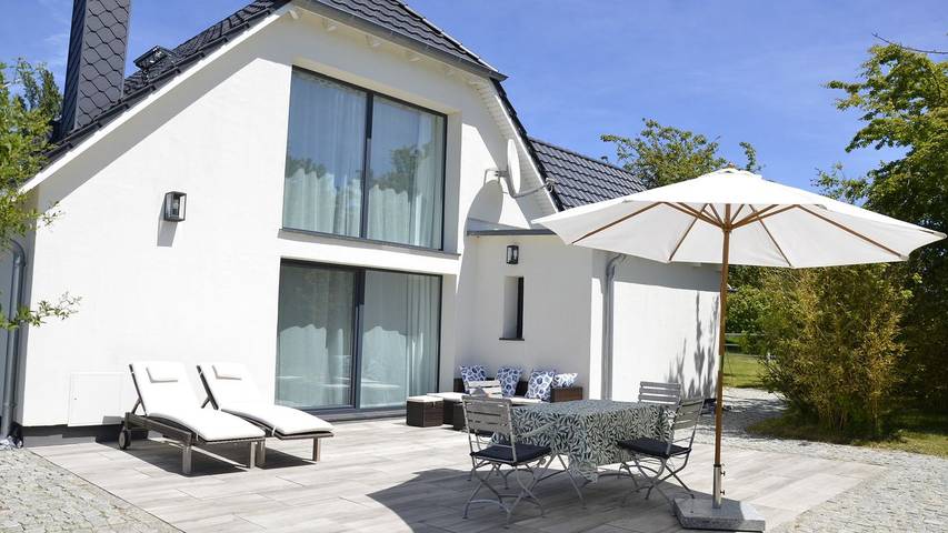 Ferienhaus für 4 Personen, mit Garten in Wiek - 3