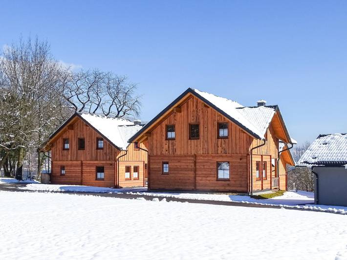 Ferienpark für 5 Personen, mit Balkon und Seeblick, kinderfreundlich in den Alpen - 2