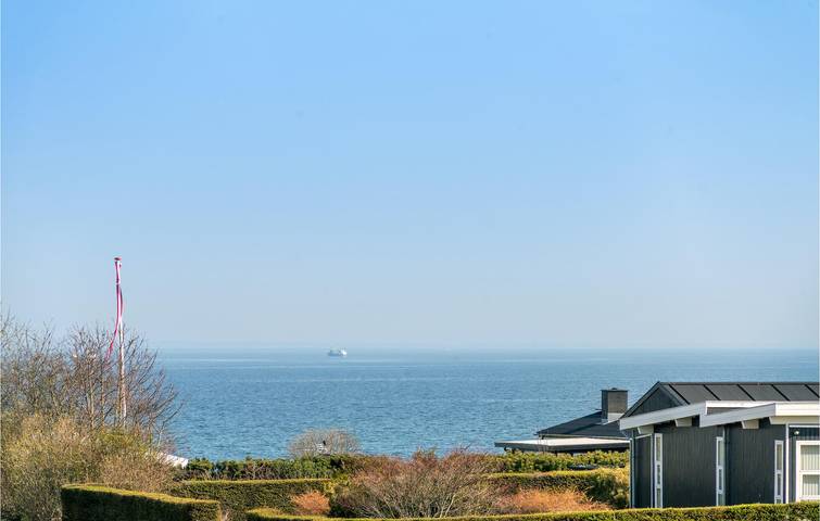Ferienhaus für 4 Personen, mit Terrasse und Garten in Båring Strand - 3