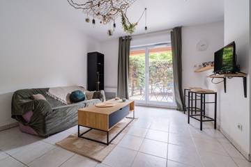 Gîte pour 2 personnes, avec jardin ainsi que jacuzzi et terrasse, animaux acceptés à Toulouse