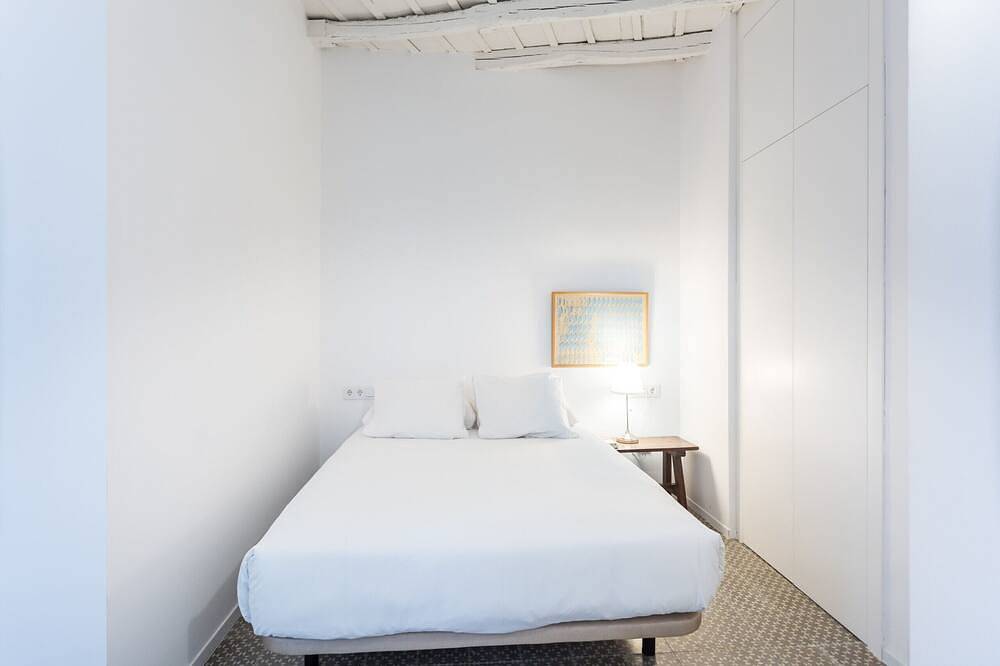 Ganze Wohnung, Central apartment for 3 with a terrace in Casco Antiguo, Sevilla