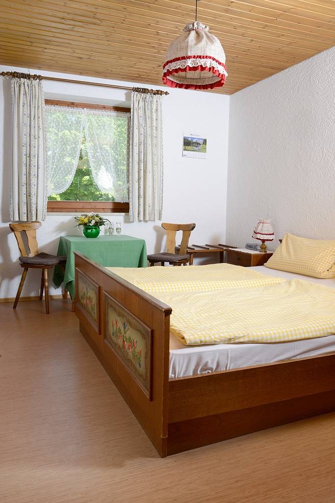Ferienhaus Dickertsmühle - Doppelzimmer mit Du/Wc in Prien, Prien am Chiemsee