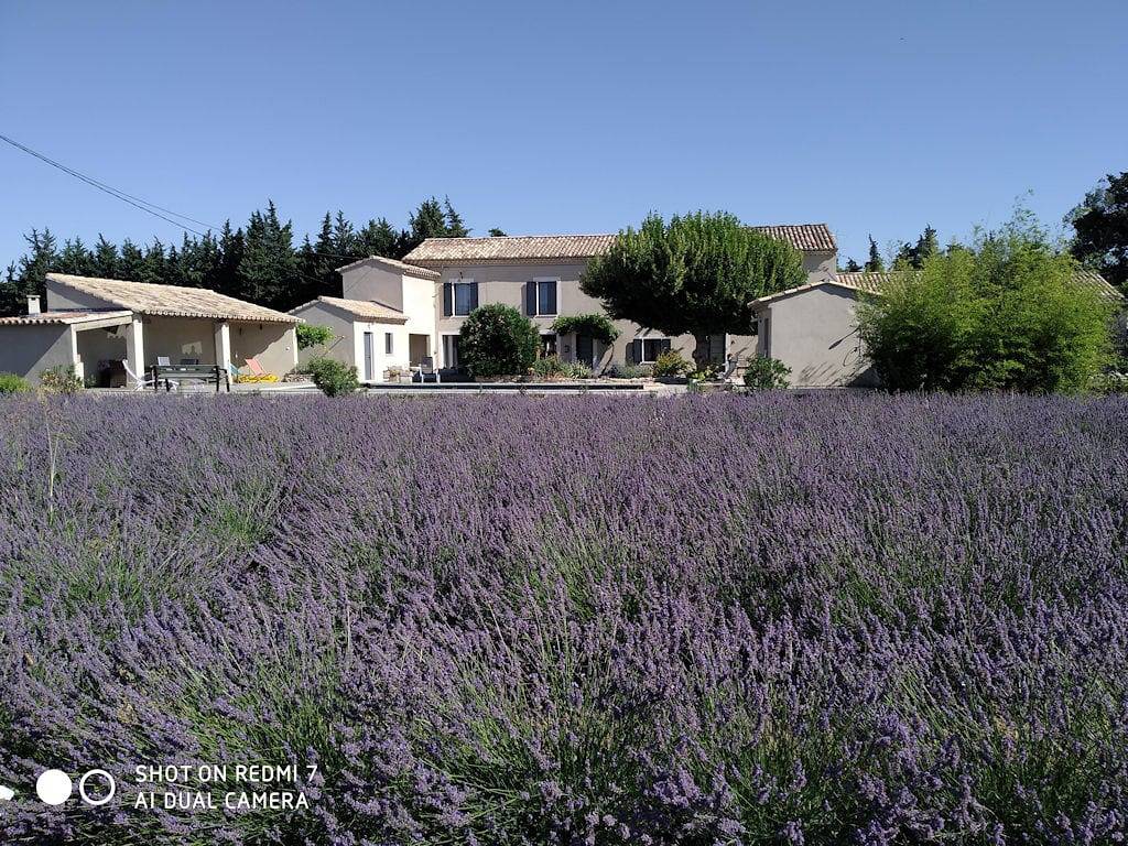 Chambres d'hôtes dans Mas à L'Isle-sur-la-Sorgue - Le Grenier in L'Isle-sur-la-Sorgue, Vaucluse