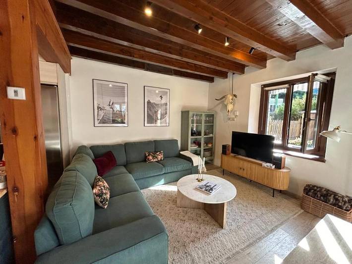 Casa rural para 10 personas, con Balcón y Terraza además de Jardín y Vistas en el Valle de Aran