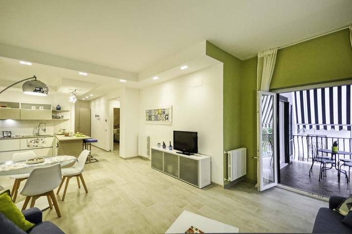 Holiday apartment for 4 people, with garden and pool as well as terrace in Sorrento