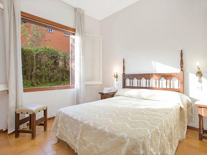 Casa rural para 6 personas, con Terraza y Piscina en la Costa Brava - 4