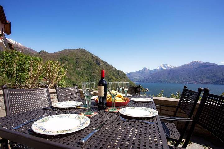 Ferienwohnung für 4 Personen, mit Pool und Garten in Gemeinde Menaggio