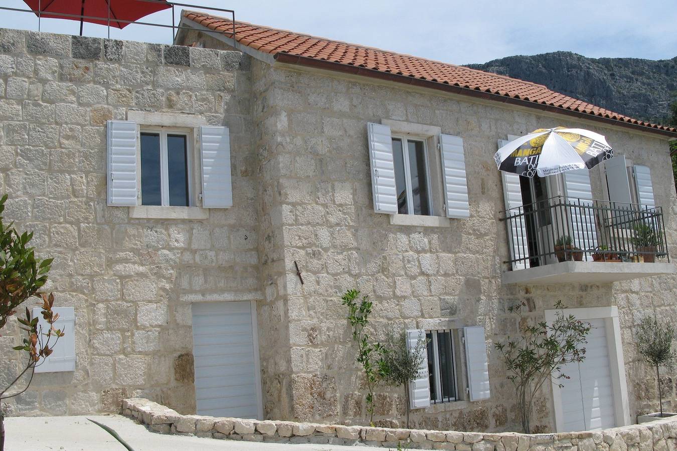 3-Zimmer-Haus mit Terrasse und Meerblick Podgora, Makarska in Podgora, Makarska Riviera