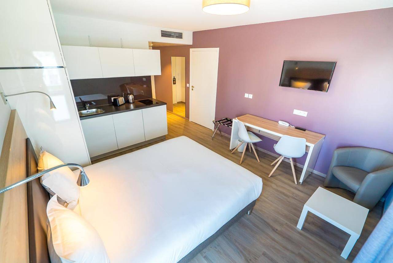 All Suites Appart Hôtel - Choisy-le-Roi in Choisy-le-Roi, Val-de-Marne