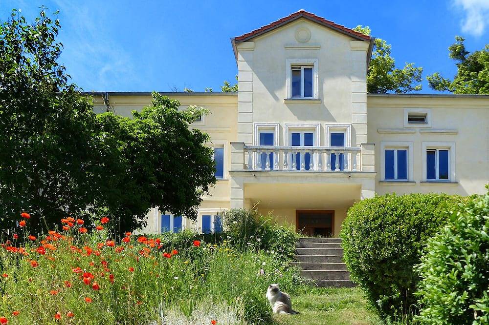 Ganze Wohnung, Villa am Trumpf | Appartement \"Vintage\" | Direkt am See in Warnitz, Uckermark