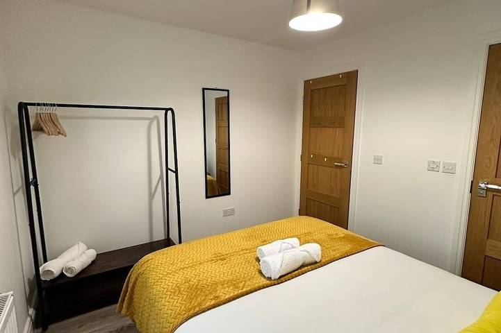 Contemporary Comfort: Home in Guildford, Surrey