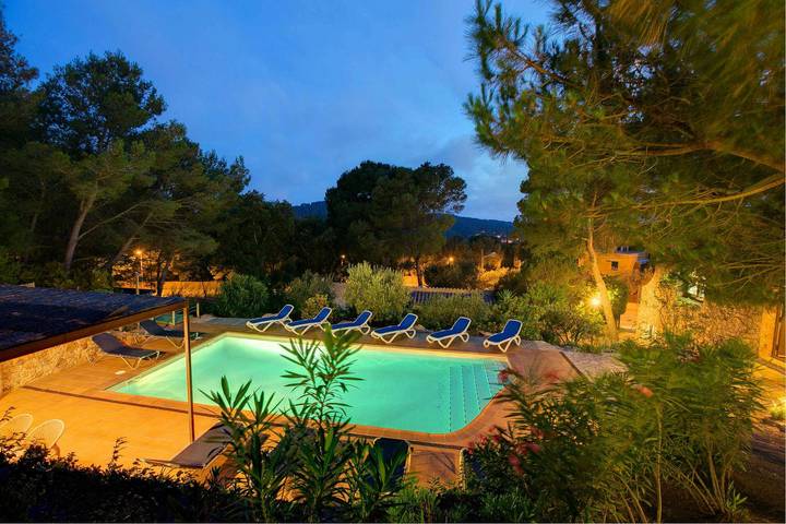 Casa rural para 12 personas, con jardín en Palafrugell - 2