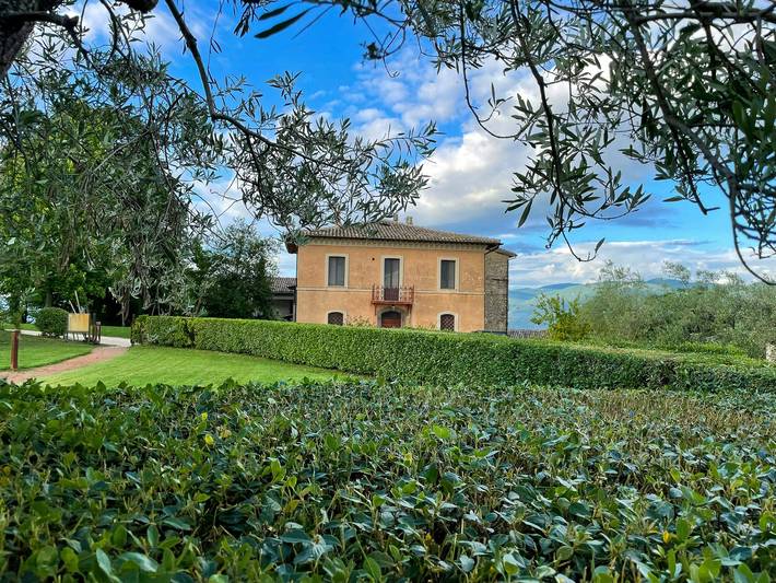 Location de vacances pour 16 personnes, avec jardin, animaux acceptés à Spoleto - 2